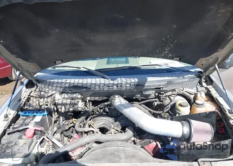 2004 Ford F-150 Lariat/Xlt z USA, uszkodzony, nr VIN 1FTPW12524KD76611